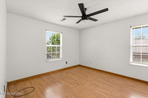 Tiny photo for 1267 Stewart St, Sevierville, TN 37876 (MLS # 1336626)