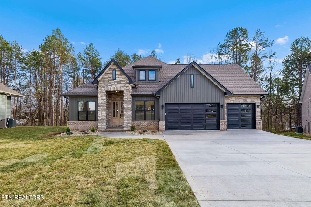 Photo of 124 Utsesti Way, Loudon, TN 37774 (MLS # 1331800)