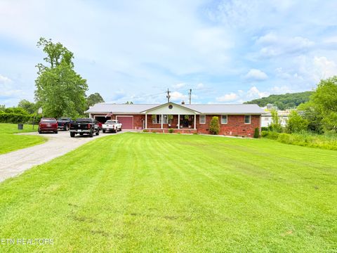 709 Balmoral Rd Middlesboro KY 40965