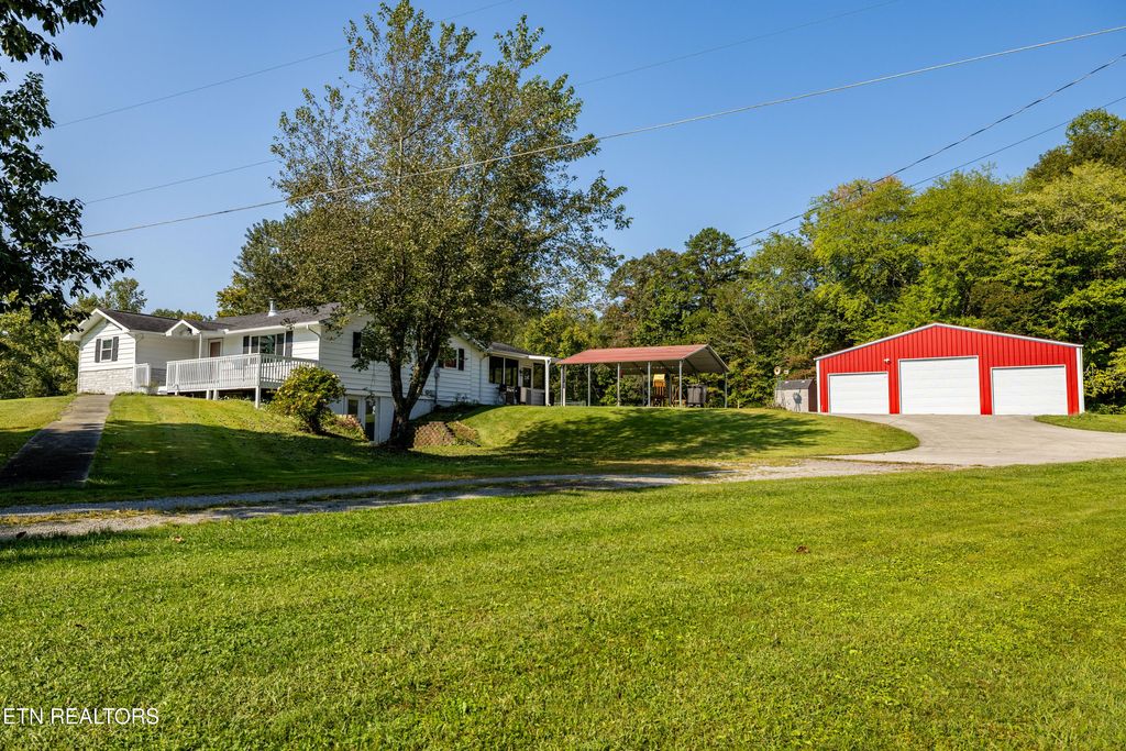 Photo of 962 Old Harriman Hwy, Oliver Springs, TN 37840 (MLS # 1313863)