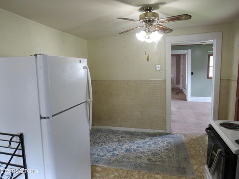 Tiny photo for 413 S Main St, Jellico, TN 37762 (MLS # 1335472)