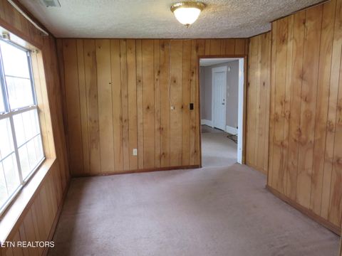 Tiny photo for 413 S Main St, Jellico, TN 37762 (MLS # 1335472)