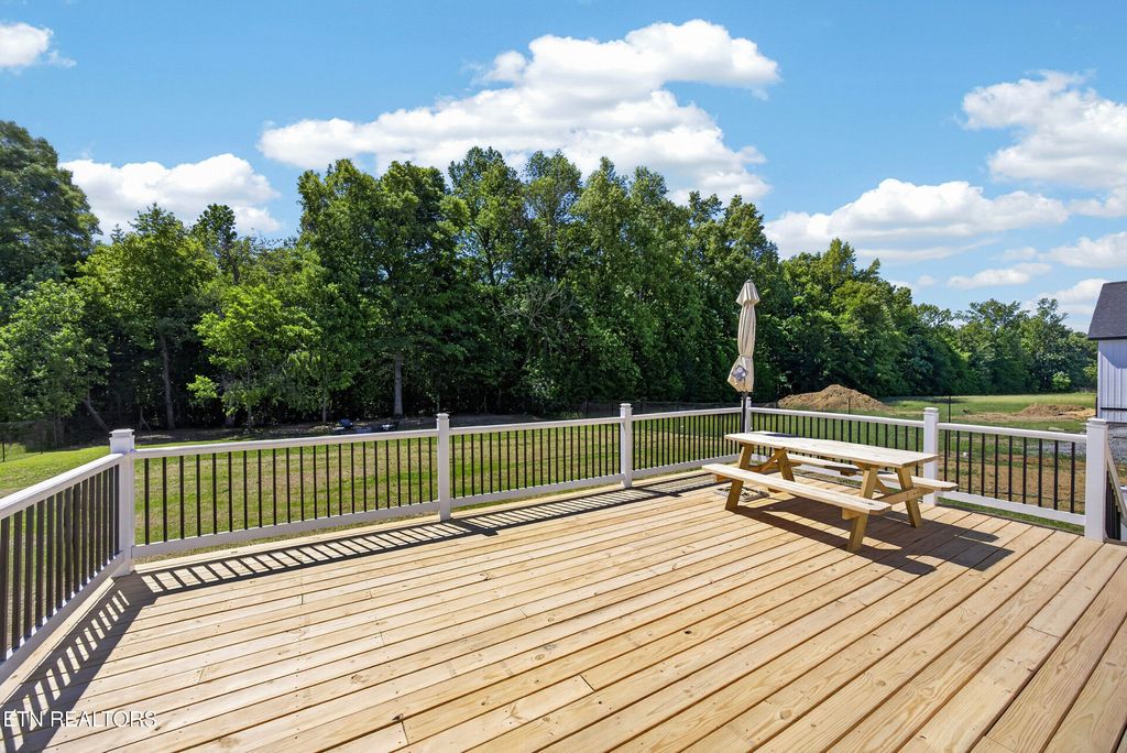 Photo of 123 Oakley Estates Rd, Livingston, TN 38570 (MLS # 1340926)