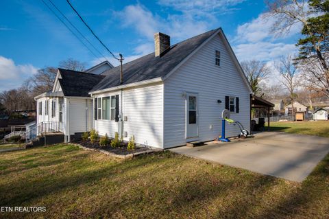 Tiny photo for 415 Victor Drive, Knoxville, TN 37912 (MLS # 1327954)