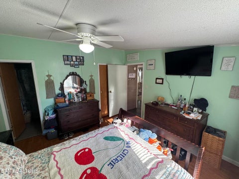 Tiny photo for 2929 Veterans Blvd, Pigeon Forge, TN 37863 (MLS # 1359517)