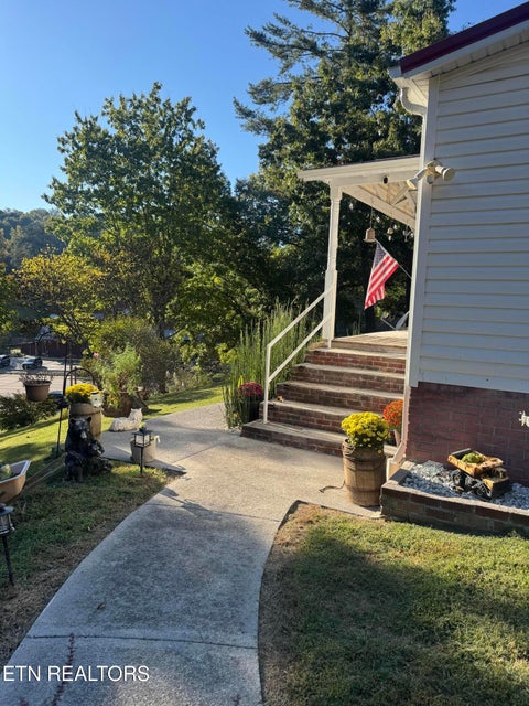 Tiny photo for 2929 Veterans Blvd, Pigeon Forge, TN 37863 (MLS # 1359517)
