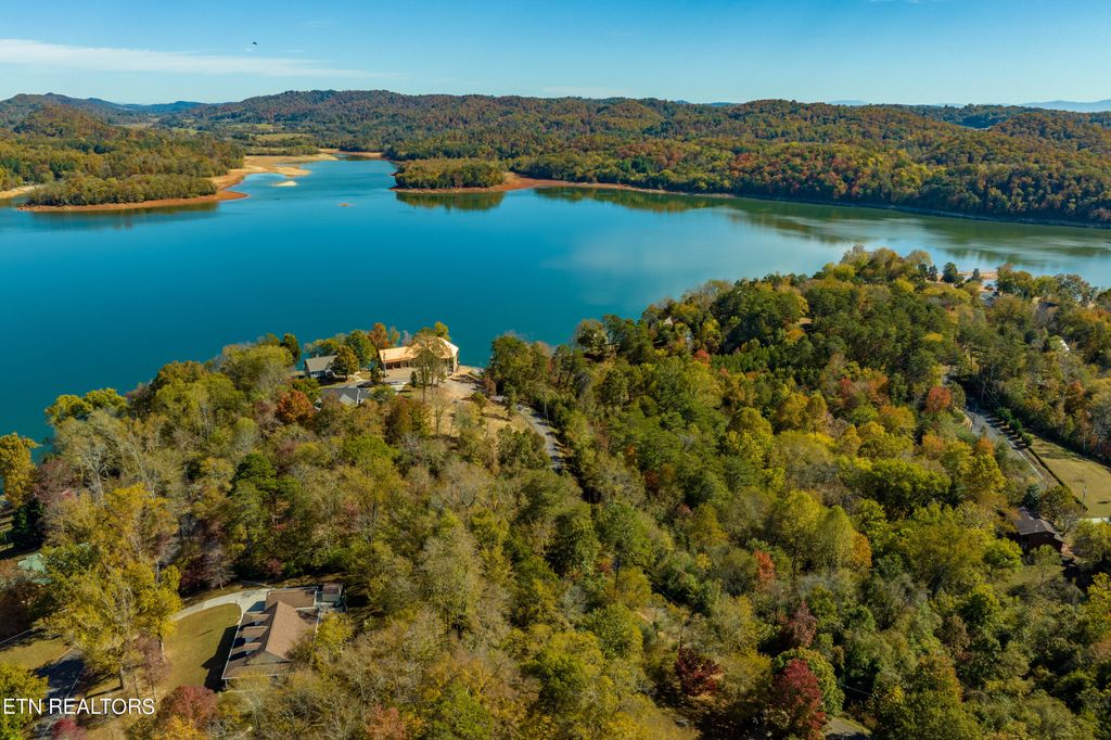 Photo of 60 Chelaque Way, Mooresburg, TN 37811 (MLS # 1276114)