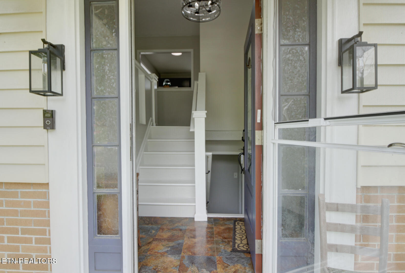 5801 Outer Drive
