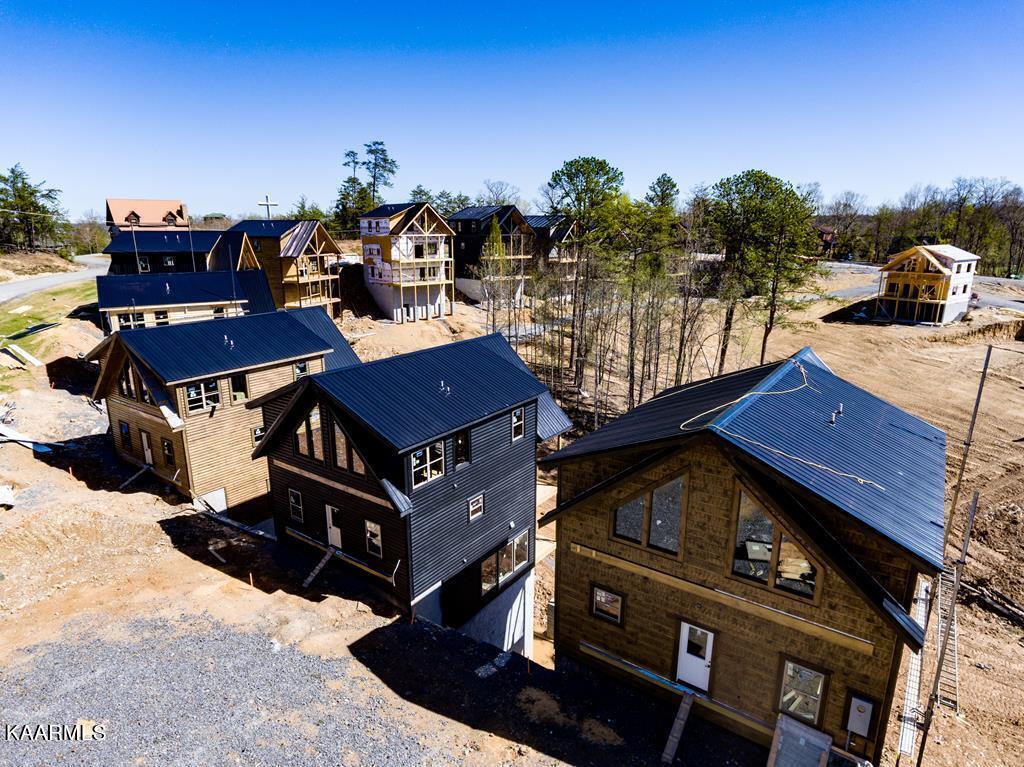 523 WARBONNET WAY