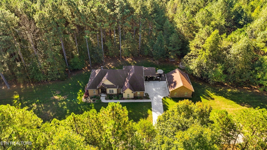 Photo of 1739 Grand Pine Point, Maryville, TN 37801 (MLS # 1358814)