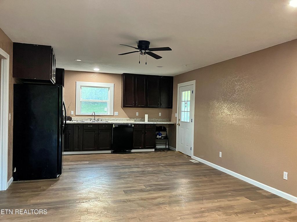 Photo of 179 Hatfield Lane, Tazewell, TN 37879 (MLS # 1282233)