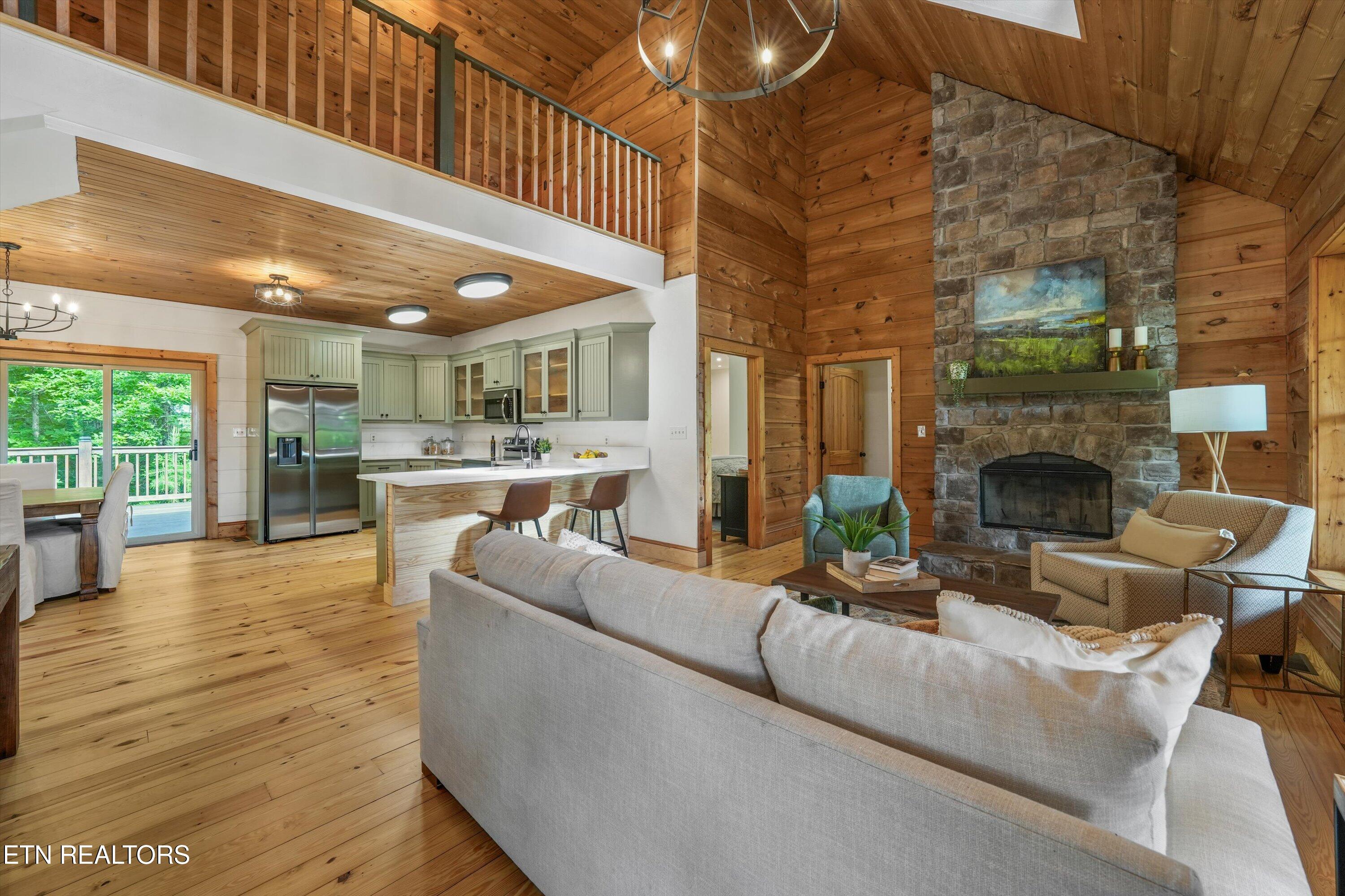 555 Bedloe Way