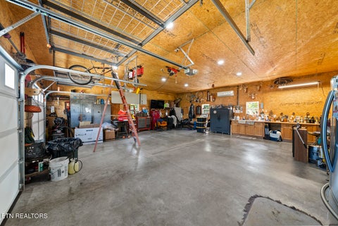 Tiny photo for 251 Horseshoe Bend Rd, Spring City, TN 37381 (MLS # 1355407)
