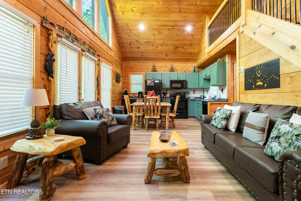 Photo of 1031 Elm Circle, Sevierville, TN 37876 (MLS # 1338257)