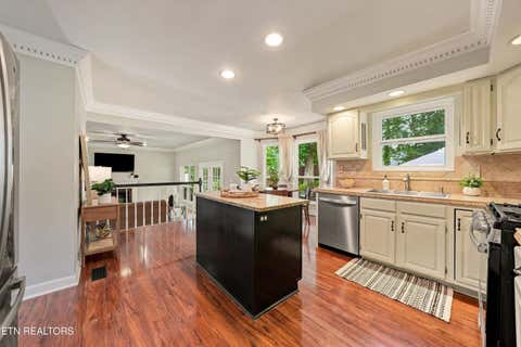 Tiny photo for 8409 Thornbury Court, Knoxville, TN 37919 (MLS # 1349236)