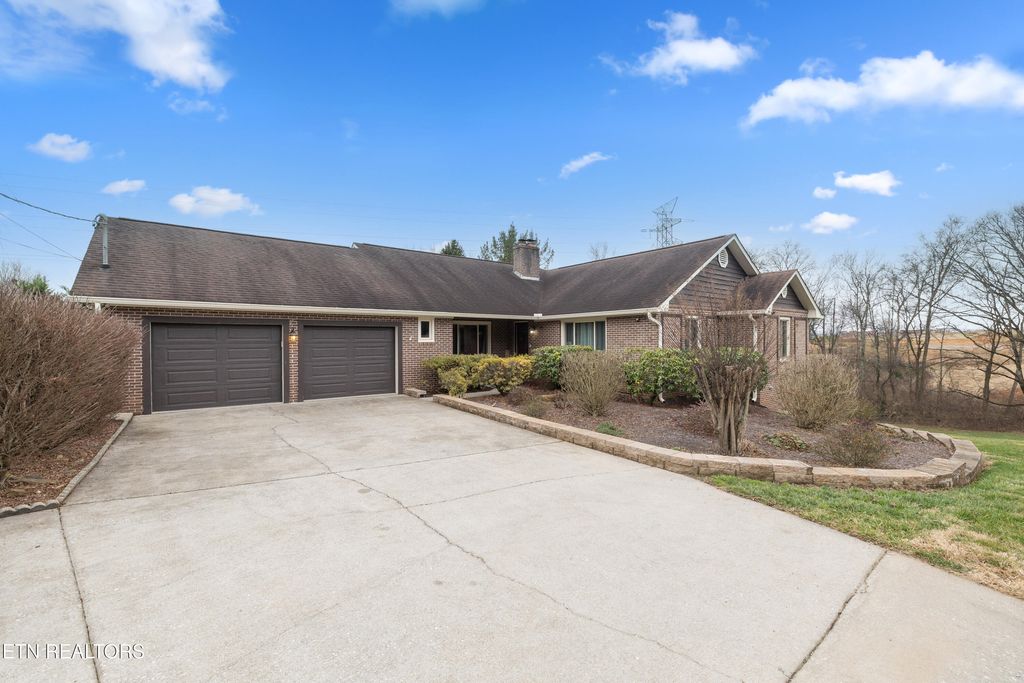 Photo of 4120 W Emory Rd, Powell, TN 37849 (MLS # 1325670)