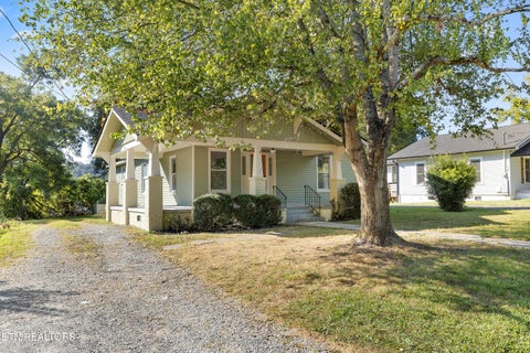 Tiny photo for 2616 Woodrow Drive, Knoxville, TN 37918 (MLS # 1355470)