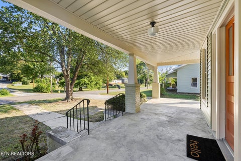 Tiny photo for 2616 Woodrow Drive, Knoxville, TN 37918 (MLS # 1355470)
