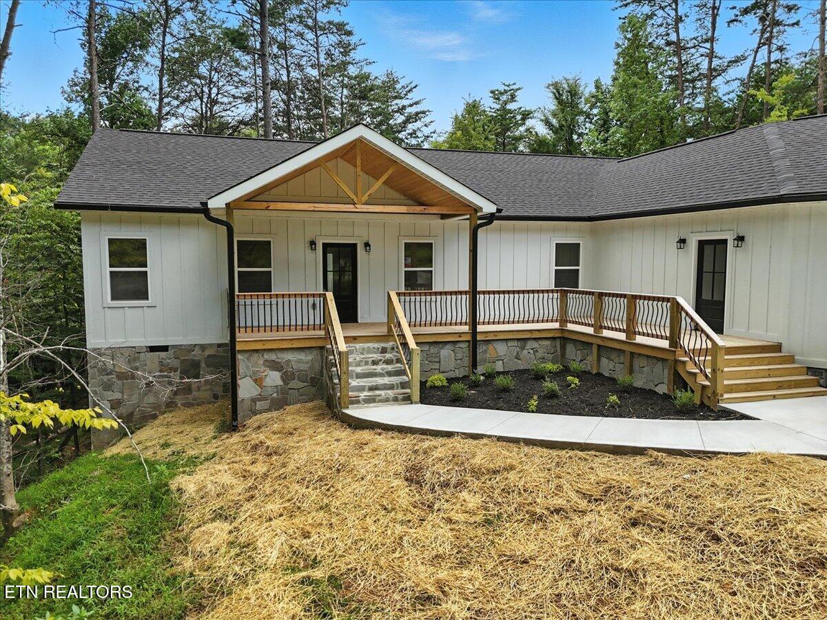 177 Cove Springs Drive Drive