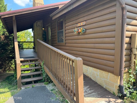 Tiny photo for 2409 Walnut Cove Way, Sevierville, TN 37862 (MLS # 1356004)