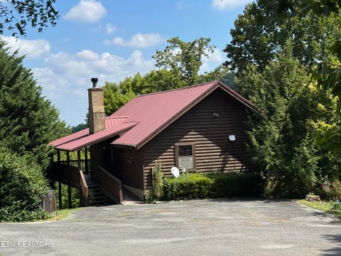 Tiny photo for 2409 Walnut Cove Way, Sevierville, TN 37862 (MLS # 1356004)
