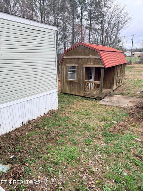 Tiny photo for 493 County Road 298, Sweetwater, TN 37874 (MLS # 1331952)