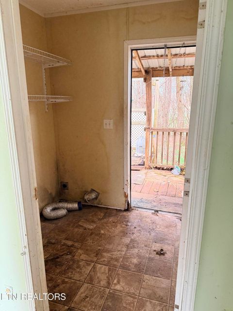 Tiny photo for 493 County Road 298, Sweetwater, TN 37874 (MLS # 1331952)