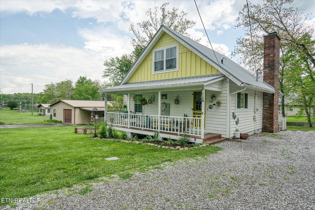 Photo of 104 Peace Pipe Bnd Bnd, Crossville, TN 38572 (MLS # 1301178)