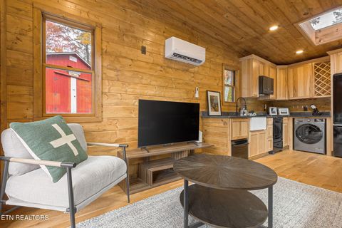 Tiny photo for 4167 Chamberlain Lane, Sevierville, TN 37862 (MLS # 1321027)