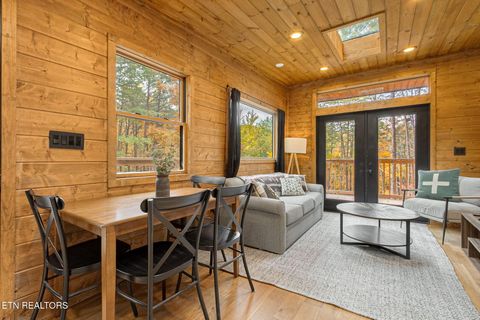 Tiny photo for 4167 Chamberlain Lane, Sevierville, TN 37862 (MLS # 1321027)