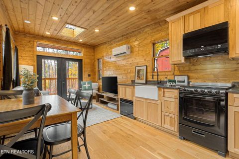 Tiny photo for 4167 Chamberlain Lane, Sevierville, TN 37862 (MLS # 1321027)