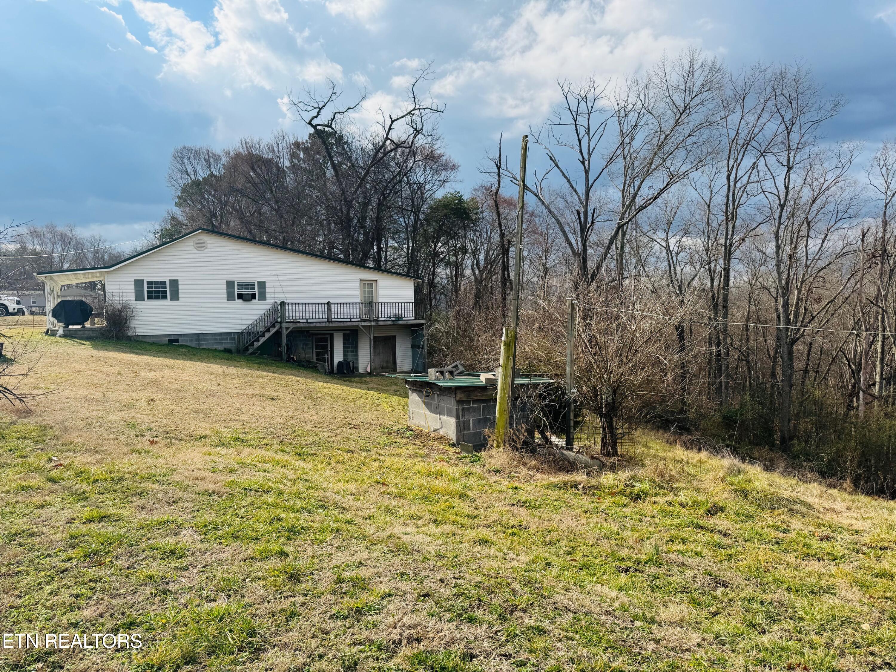 1221 Brady Rd