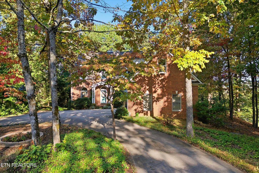 Photo of 415 Forest Tr, Kingston, TN 37763 (MLS # 1319598)