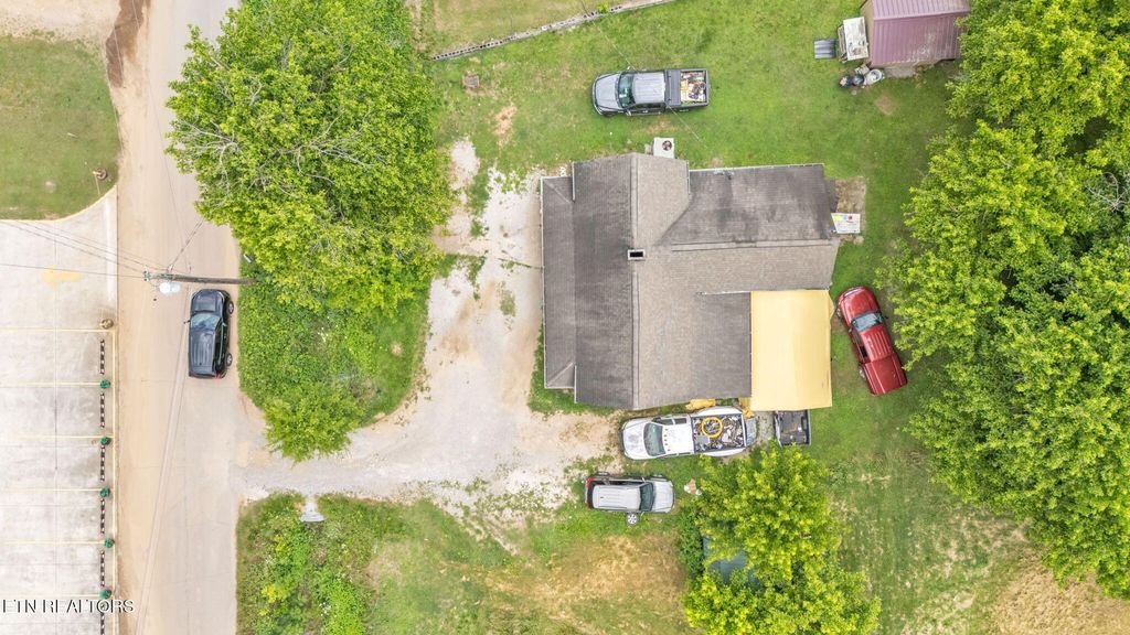 Photo of 625 Huntsville Hollow Rd, Lenoir City, TN 37771 (MLS # 1303878)
