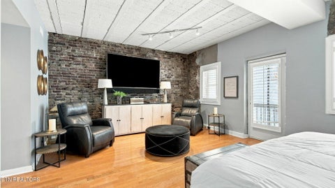 Tiny photo for 304 S Gay St, Knoxville, TN 37902 (MLS # 1356454)