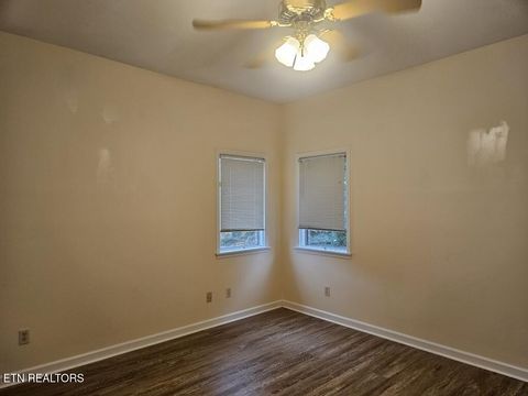 Tiny photo for 3201 Roanoke Circle, Knoxville, TN 37920 (MLS # 1315853)