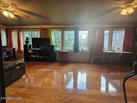 Tiny photo for 3201 Roanoke Circle, Knoxville, TN 37920 (MLS # 1315853)