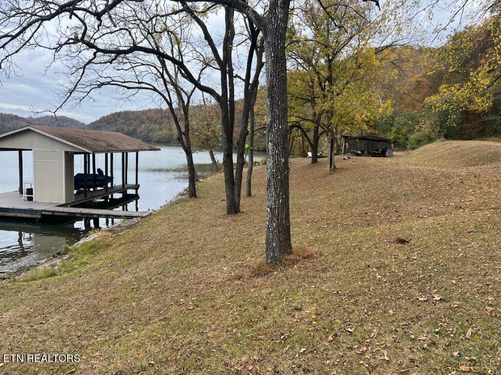 Photo of 550 Lakecrest Drive, Harriman, TN 37748 (MLS # 1244341)