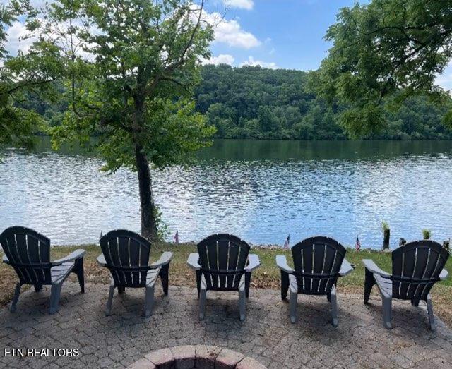 Photo of 550 Lakecrest Drive, Harriman, TN 37748 (MLS # 1244341)