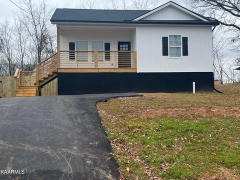 Photo of 2439 Adams Ave, Knoxville, TN 37917 (MLS # 1337504)