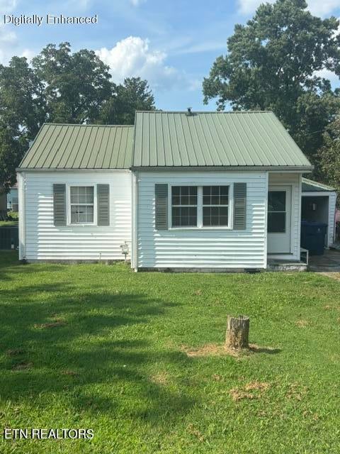 Photo of 1614 Exeter Ave, Middlesboro, KY 40965 (MLS # 1351094)