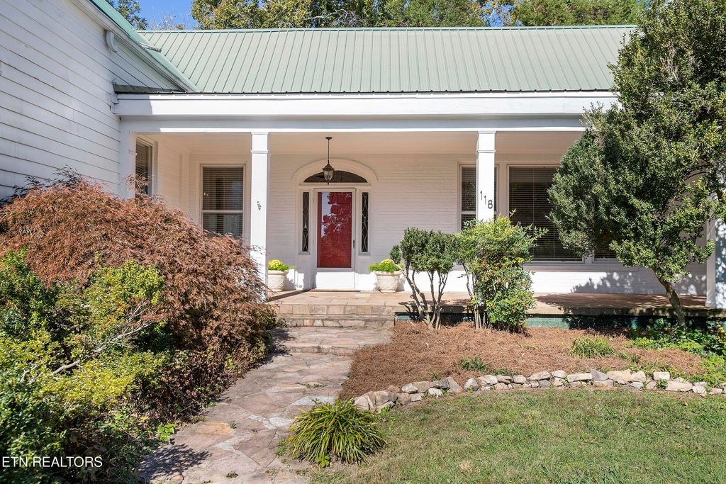 Photo of 118 Highland Ave, Athens, TN 37303 (MLS # 1319814)