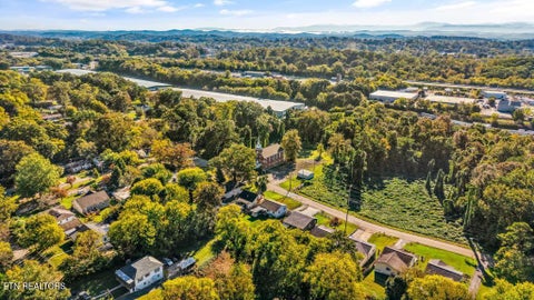 Tiny photo for 2963 Cecil Ave, Knoxville, TN 37917 (MLS # 1359482)