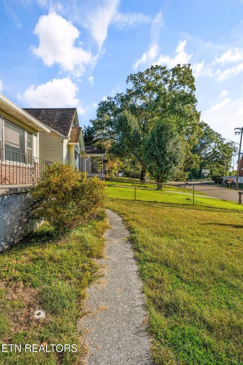Tiny photo for 2963 Cecil Ave, Knoxville, TN 37917 (MLS # 1359482)