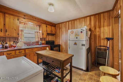 Tiny photo for 2963 Cecil Ave, Knoxville, TN 37917 (MLS # 1359482)