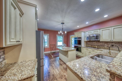 Tiny photo for 2624 Delrose Drive, Knoxville, TN 37914 (MLS # 1354333)