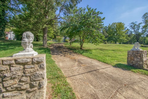 Tiny photo for 2624 Delrose Drive, Knoxville, TN 37914 (MLS # 1354333)