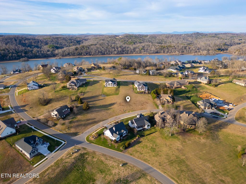 Photo of 325 Chestnut Lane, Loudon, TN 37774 (MLS # 1319678)