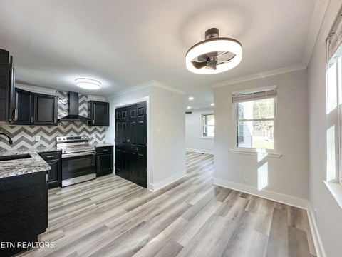 Tiny photo for 2032 Seminole Ave, Knoxville, TN 37915 (MLS # 1360073)