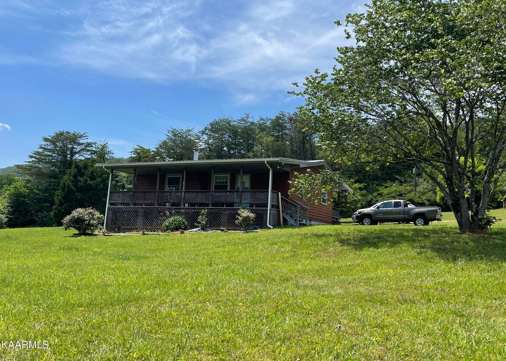 Photo of 1505 Reagan Valley Rd, Tellico Plains, TN 37385 (MLS # 1230169)